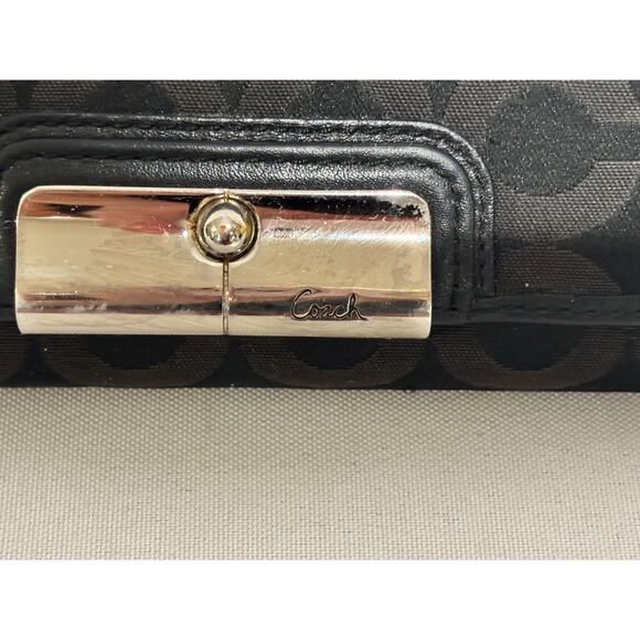 Coach Black Signature C Canvas Wallet w/ Snap Closure‎ & Leather Trim Classy - Picture 2 of 9
